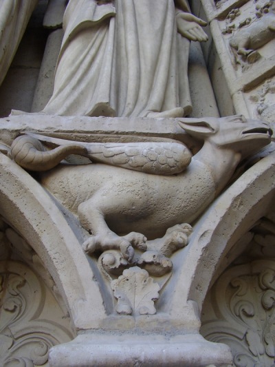Notre Dame Dragon