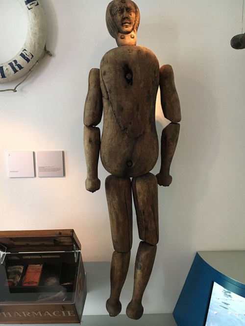 Life Saving dummy Nyon